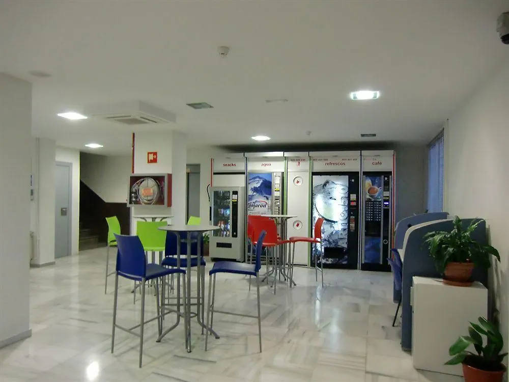 Albergue Inturjoven Granada